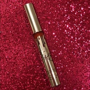 22 Matte Liquid Lipstick